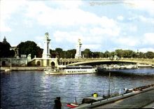 CPM Paris le Pont Alexandre III et le Bateau Mouche Parisien 