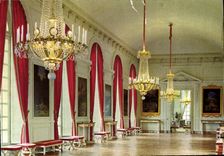 CPM Versailles Le Grand Trianon La Galerie dite Galerie des Cotelle 