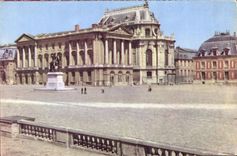 CPM Chateau de Versailles La Cour d'honneur 
