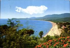 CPM La Cote d'Azur Croix Valmer La Plage au fond Cavalaire 