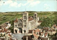 CPM Vezelay Yonne Vue generale de l'Eglise Abbatiale de la Madeleine 