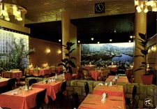 CPM La Pergola Restaurant Champs Elysees 