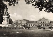 CPM Reims La Gare vue du Square Colbert 