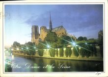 CPM Paris au crepuscule Notre Dame et la Seine 