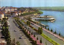 CPM Vichy Le Plan d'Eau et la Rotonde 