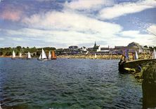CPM Saint Quay Portrieux Plage du Casino Bateaux