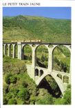 CPM Lumiere et Couleurs des Pyrenees Catalanes le petit train Jaune sur le Pont Sejourne Ligne elect