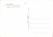 CPM Les Pyrenees Gavarnie Hautes Pyrenees le Cirque et la Grande Cascade 