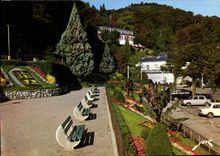 CPM Bagneres de Bigorre Les Thermes de la Reine l'Etablissement thermal et les jardins suspendu 