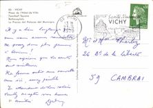 CPM Vichy Place de l'Hotel de Ville 