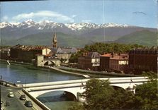 CPM Les Alpes en couleurs naturelles Grenoble les Quais de l'Isere station de depart du telepherique