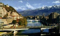 CPM Grenoble Isere Ville olympique l'Isere le pont de la porte de France et le rocher de la Bastille