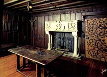 CPM Couleurs et Lumiere de France L'Alsace Colmar Haut Rhin Musee d'Unterlinden Chambre gothique XVe