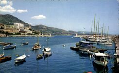 CPM Reflets de la Cote d'Azur Principaute de Monaco Le Port a droite le Casino et l'Hotel de Paris 
