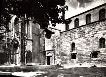 CPM La Cite du Roy Rene Aix en Provence La Cathedrale 
