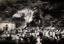 CPM Lourdes Htes Pyr La grotte miraculeuse 