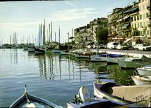 CPM La Cote d'Azur inoubliable Cannes Quai St Pierre Bateaux