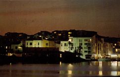 CPM Le Littoral Languedocien Cap d'Age port Saint Martin la nuit 