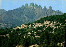 CPM La Corse oasis de Beaute Zonza Corse vue generale et aiguilles de Bavella 