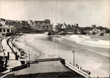 CPM Biarritz la Grande Plage 