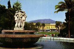 CPM Nice Capitale Mondiale du Tourisme Graces et le Jardin Albert I 