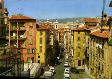 CPM Nice La Cieille Ville la rue Rossetti et Cathedrale Sainte Reparate 