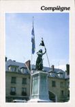 CPM Compiegne Oise Statue Jeanne d'Arc 