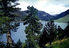 CPM Vallee d'Aure le lac de l'Oule Vue sur les fonds du Port Bielh 