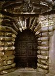 CPM Uzes Gard les Duche de France La Porte Louis XIII 