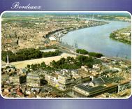 CPM Bordeaux Gironde Vue generale Du Grand Theatre et la Place des Quinconces 