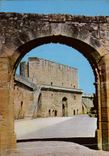 CPM Aigues Mortes et se remparts l'Entree de la ville 
