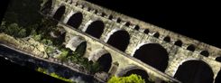 CPM Le Pont du Gard Vue de nuit sur'l'aqueduc romain 