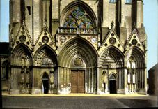 CPM Lisieux Portail de la Cathedrale 