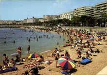 CPM Cannes La Croissette et ses Plages 