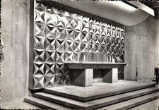 CPM Sanctuaire De Lourdes L'Eglise Souterraine Saint Pie X L'Autel Pax Christi 