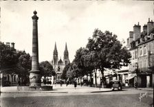 CPM Moulins Allier Place de Allier et eglise du Sacre coeur 