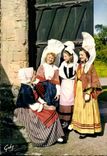 CPM Folklore de France La Normandie Groupe folklore de la Campagnie du Gay scavoir Bayeaux 