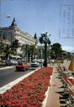 CPM La Cote d'Azur Cannes La Croisette et le Carlton Hotel 