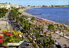 CPM Cannes La Croisette et la Plage 