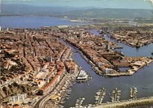 CPM Sete Herault vue aerienne sur la Ville et ses Canaux 