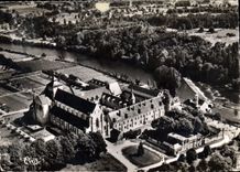 CPM Fontgombault Indre vue aerienne Abbaye Notre Dame vue de l'Ouest 