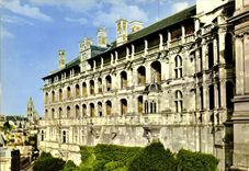 CPM Blois L et Ch le Chateau Facade Francois Ier 