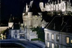 CPM En Touraine Loches Indre et Loire Chateau et porte des Cordeliers 