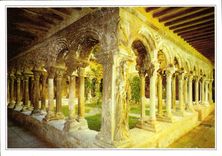 CPM Aix en Provence le Cloitre saint Sauveur XII siecle 