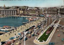 CPM Le Carrefour du Monde Marseille Quai des Belges et le Nouveau Jardin 