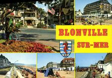 CPM Blonville sur Mer Calvados la Place de l'Hotel de Ville la Plage et le front de Mer 