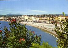 CPM Nice le Quai des Etats Unis la Plage des Panchettes 