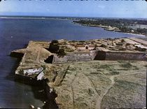 CPM La Flotte Charente Mar Ile de Re Fort de la Pres 