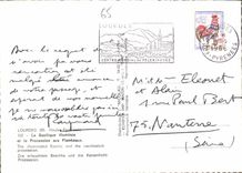 CPM Lourdes Hautes Pyrenees La Basilique illuminee et la Procession aux Flambeaux 