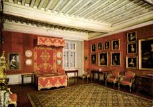 CPM Chateau de Bussy Rabutin Cote d'Or XVI XVIIe a Le Chambre du Comte 